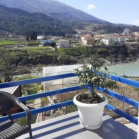 Krishen بيت ضيافة 3*