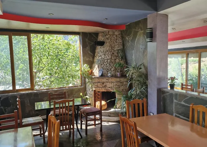 招待所 Krishen 3*